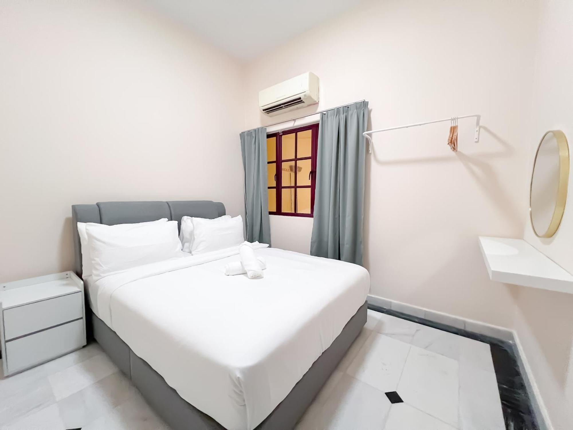 Vila Bukit Damansara 84 By Manhattan Group *